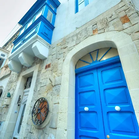 Seaview 30 Seconds To High Street & Ferry, 2x Double En-suite Bedrooms, Modern Whole Traditional Townhouse, Kitchen, Living Area, & Roof Terrace Σπίτι διακοπών